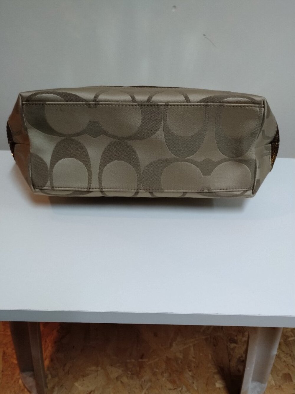 Coach Gold Signature Logo Sequin Tote Bag - Picture 5 of 7